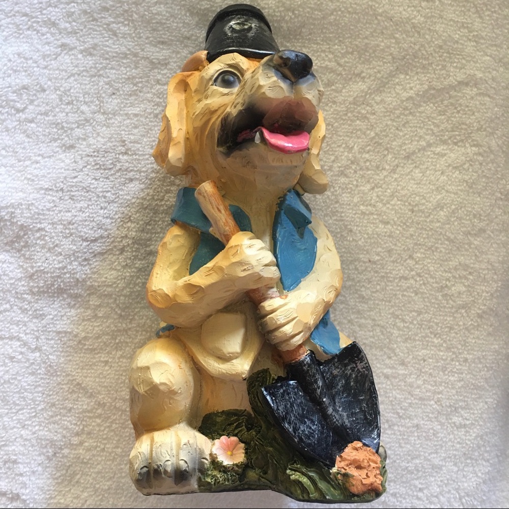 host pick!! 🎉🎉🎉NWT Adorable dog garden statue
